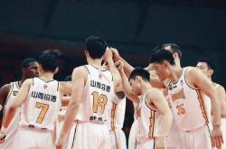 关于山西男篮大胜福建男篮，取得连胜的信息