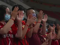横扫对手：老东家继续追逐完美战绩的简单介绍